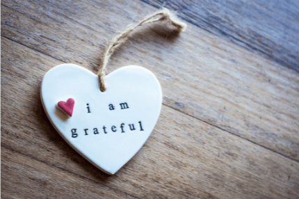 Wooden Heart with I am grateful written on it